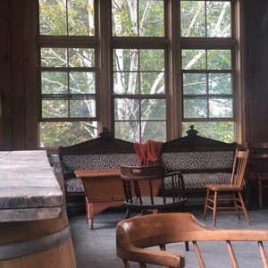 Meet your Posher, Ainsley